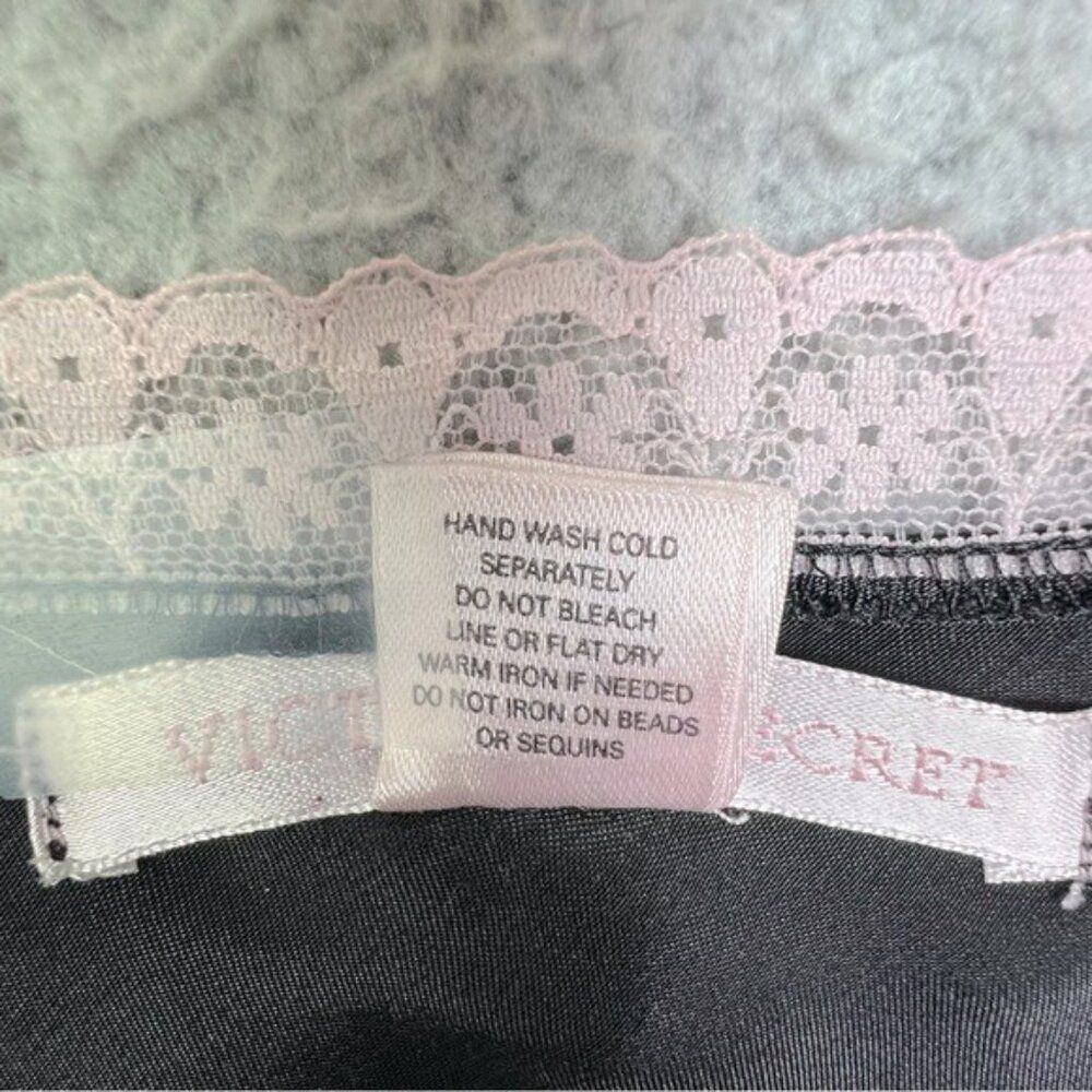 VICTORIAS SECRET BLACK TEDDY CAMISOLE TIE FRONT SIZE L WITH PINK FRILLS - Picture 8 of 12